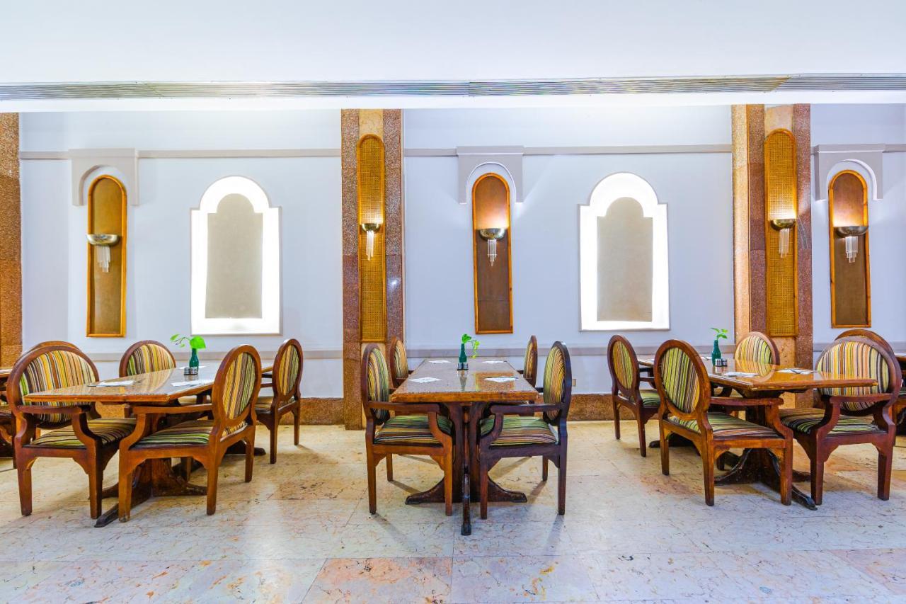 The Grand Hotel, Χουργκάντα Εξωτερικό φωτογραφία